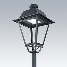 Load image into Gallery viewer, EP145 19th century style heritage LED Lantern