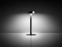 Load image into Gallery viewer, TRÈS JOLIE - Portable Outdoor Cordless Table Light with USB charging
