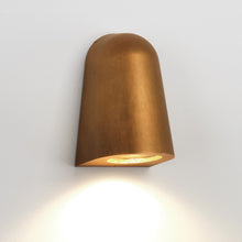 Load image into Gallery viewer, Mast Wall Light
